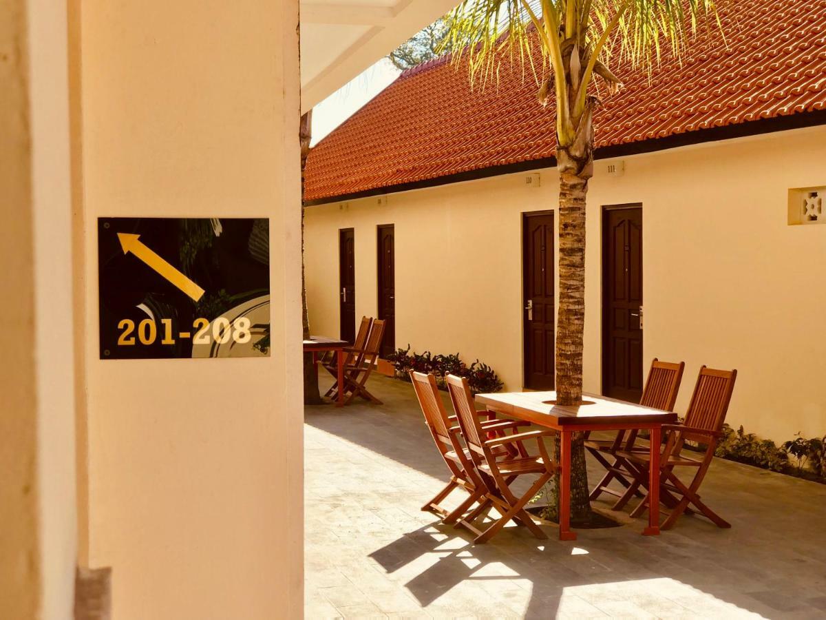 Familytel Bali Hotel Kuta Selatan Exterior photo