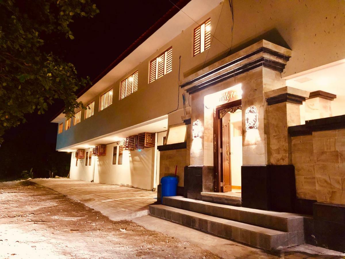 Familytel Bali Hotel Kuta Selatan Exterior photo